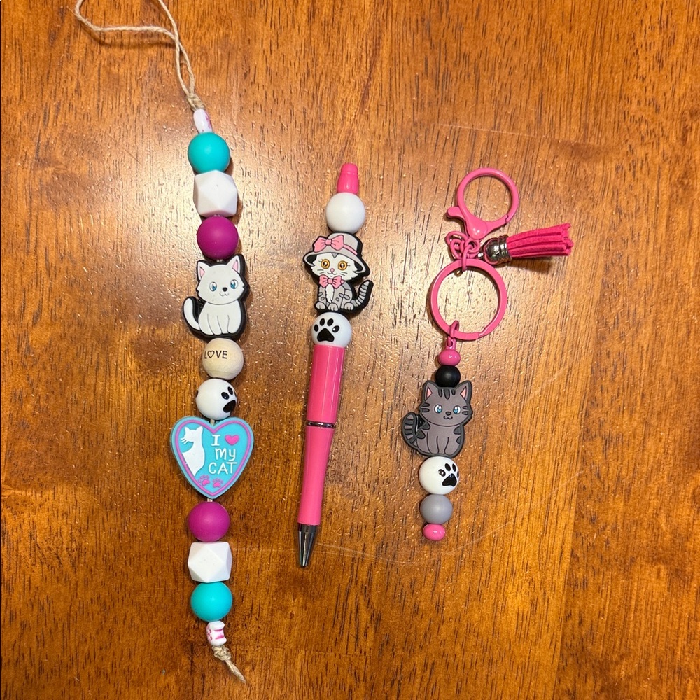 Cat-Themed Accessory Set - Multicolor
